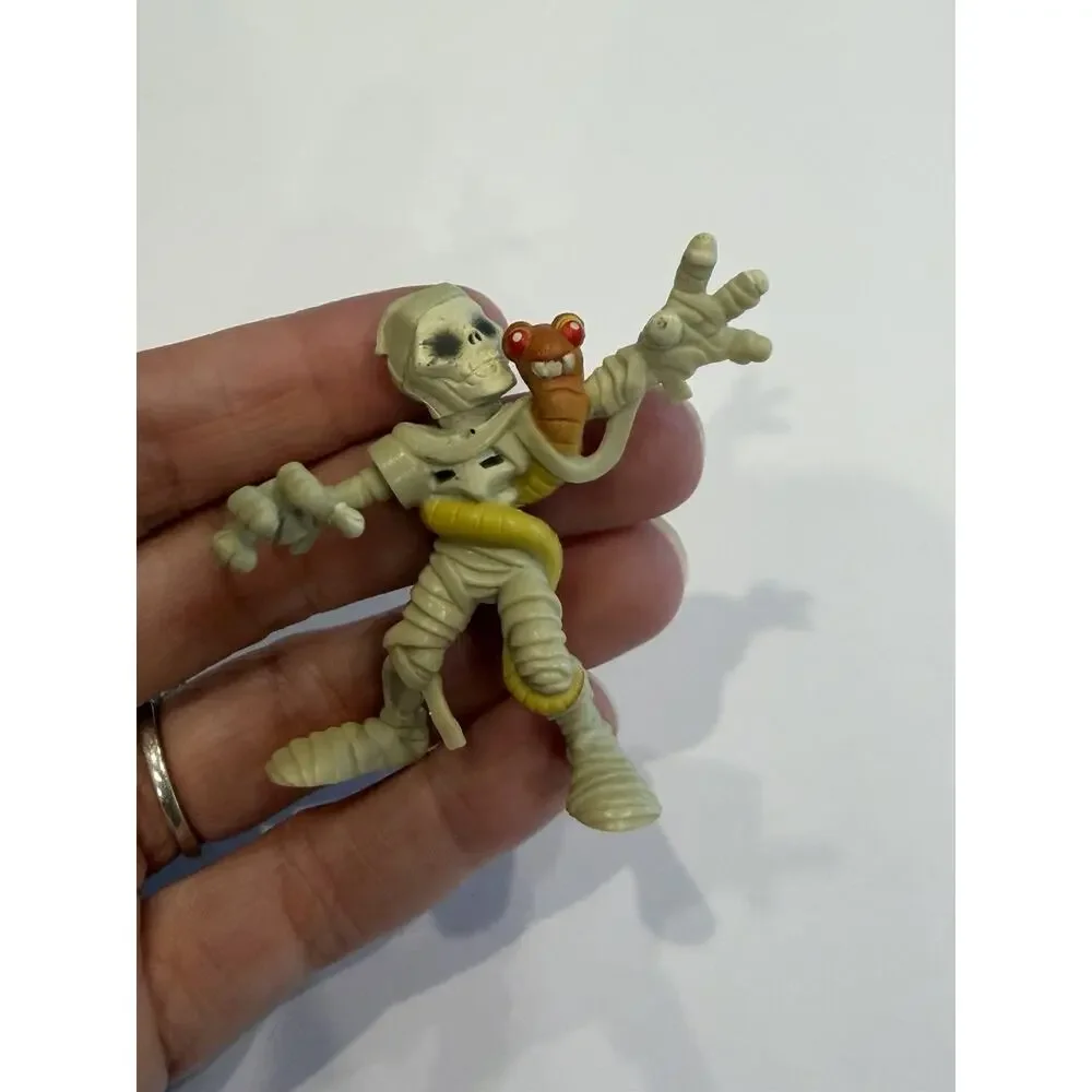 Hasbro Monster Cafe Figures Lot Girl w/ Monkey & Mummy Bug 2005